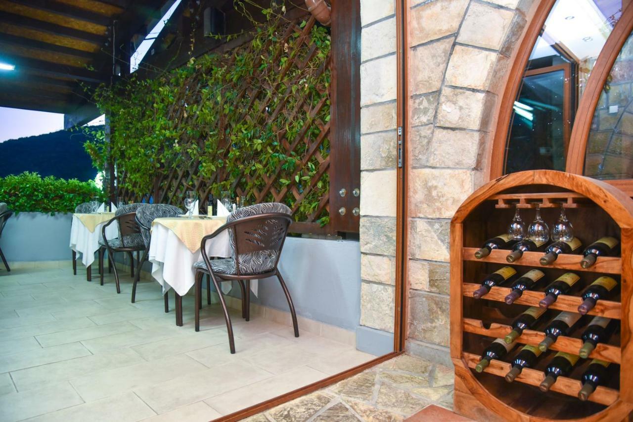 Hotel Galeb Čanj Exterior foto